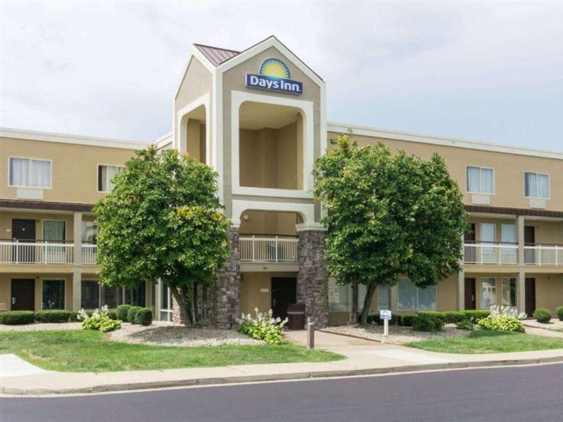 Days Inn By Wyndham Florence Cincinnati Area Dış mekan fotoğraf
