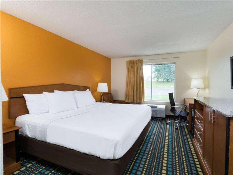 Days Inn By Wyndham Florence Cincinnati Area Dış mekan fotoğraf