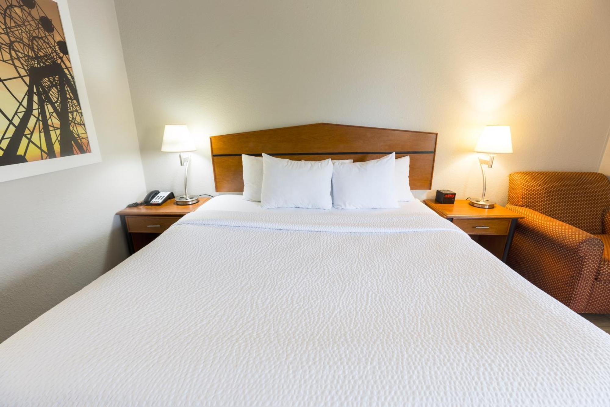 Days Inn By Wyndham Florence Cincinnati Area Dış mekan fotoğraf