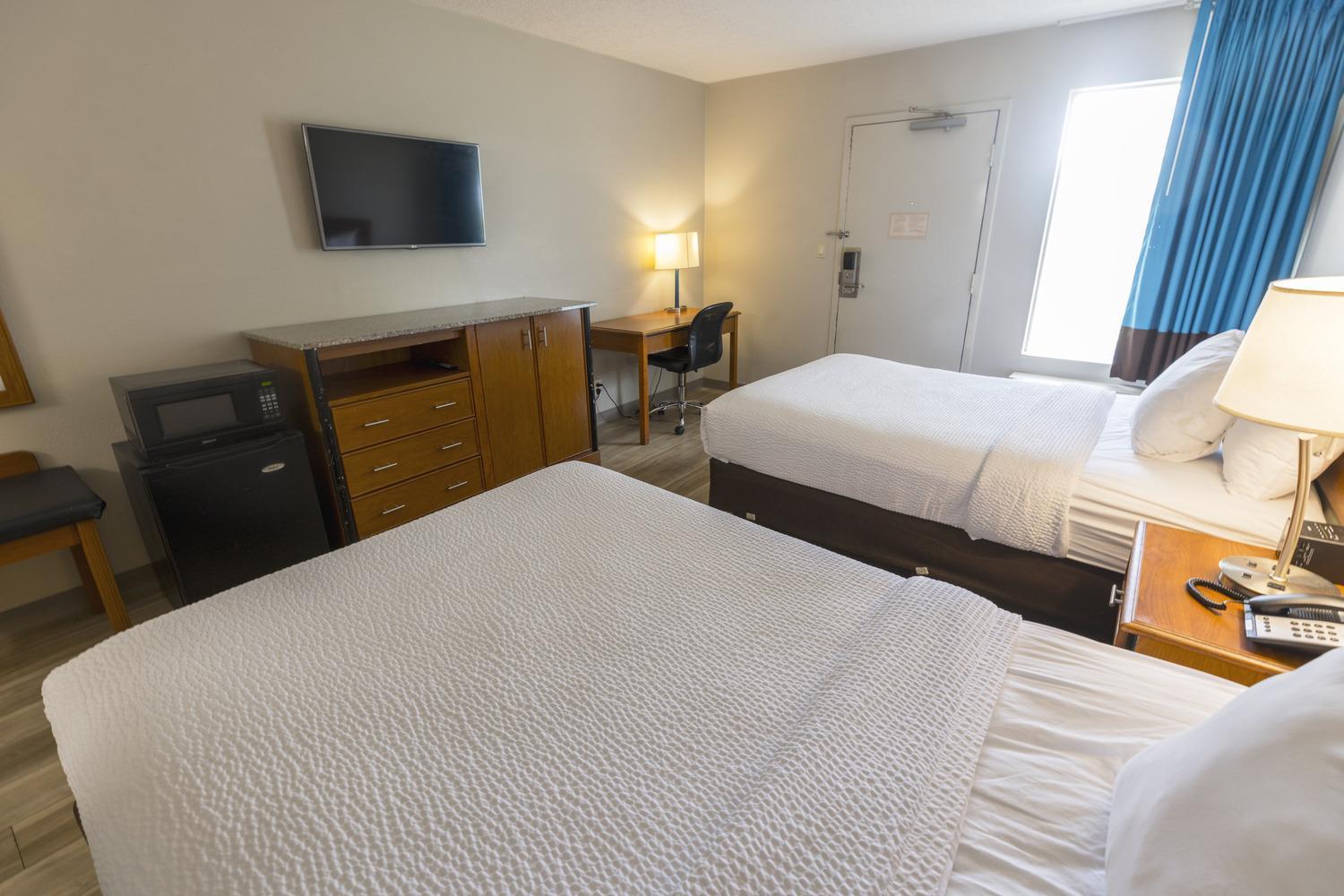 Days Inn By Wyndham Florence Cincinnati Area Dış mekan fotoğraf