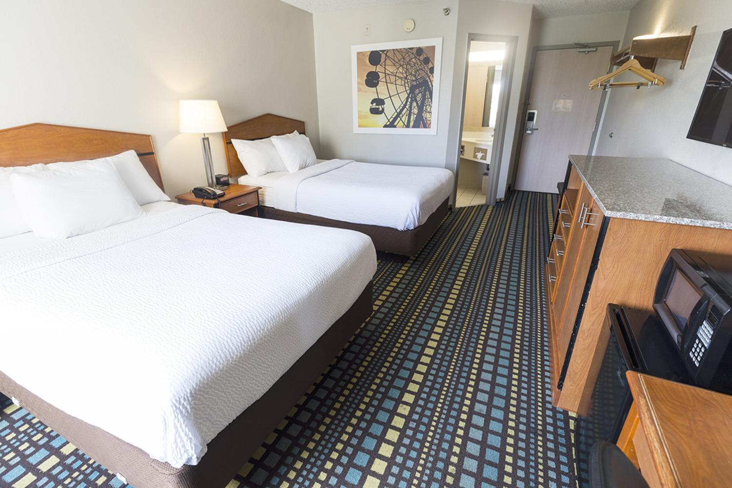 Days Inn By Wyndham Florence Cincinnati Area Dış mekan fotoğraf