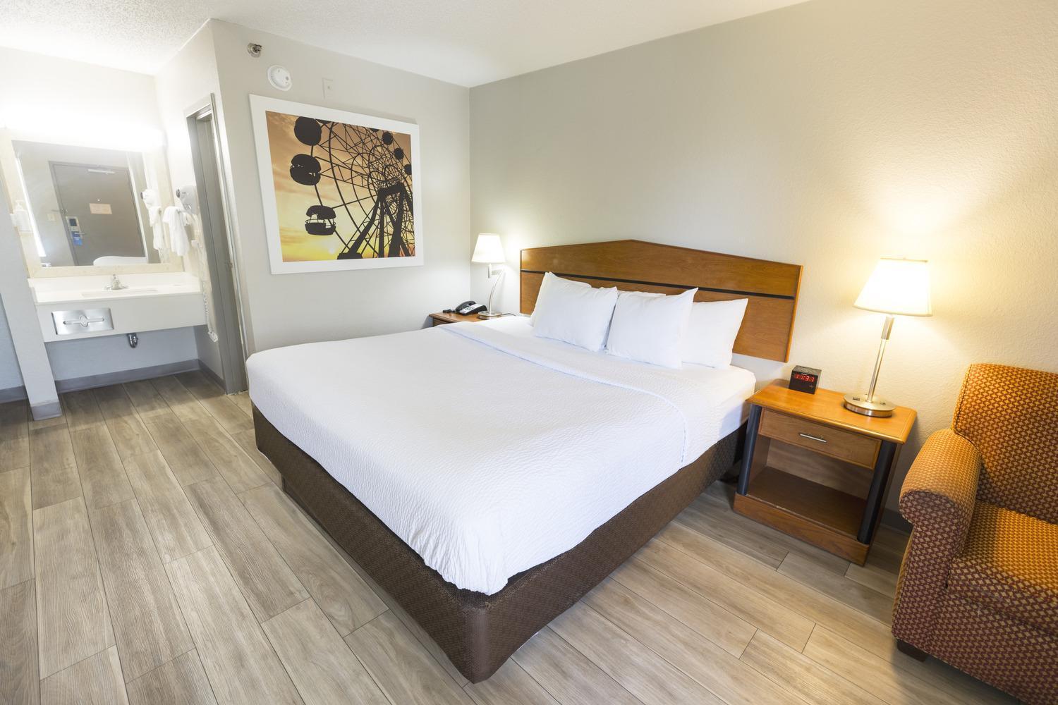Days Inn By Wyndham Florence Cincinnati Area Dış mekan fotoğraf
