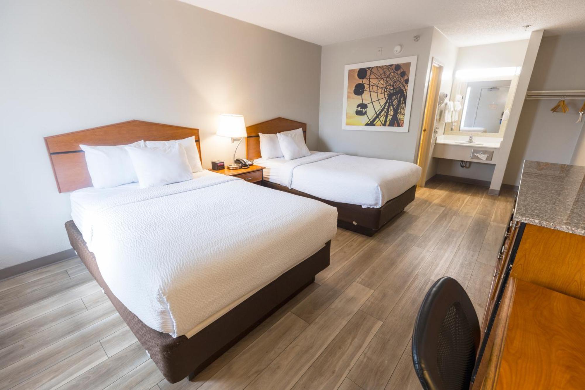 Days Inn By Wyndham Florence Cincinnati Area Dış mekan fotoğraf